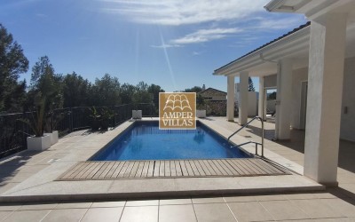 Очаровательная и уютная вилла в Санта-Кларе